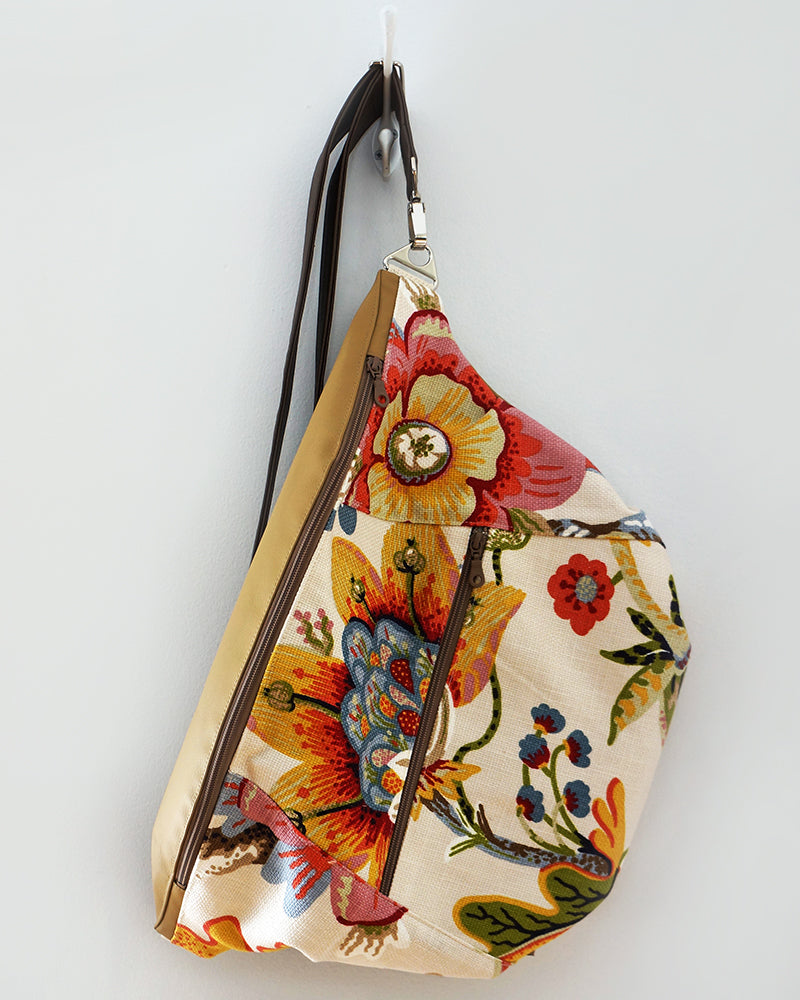 Rush Hour - large sling bag - floral print